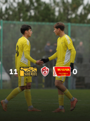 Разгромили «Маяк»